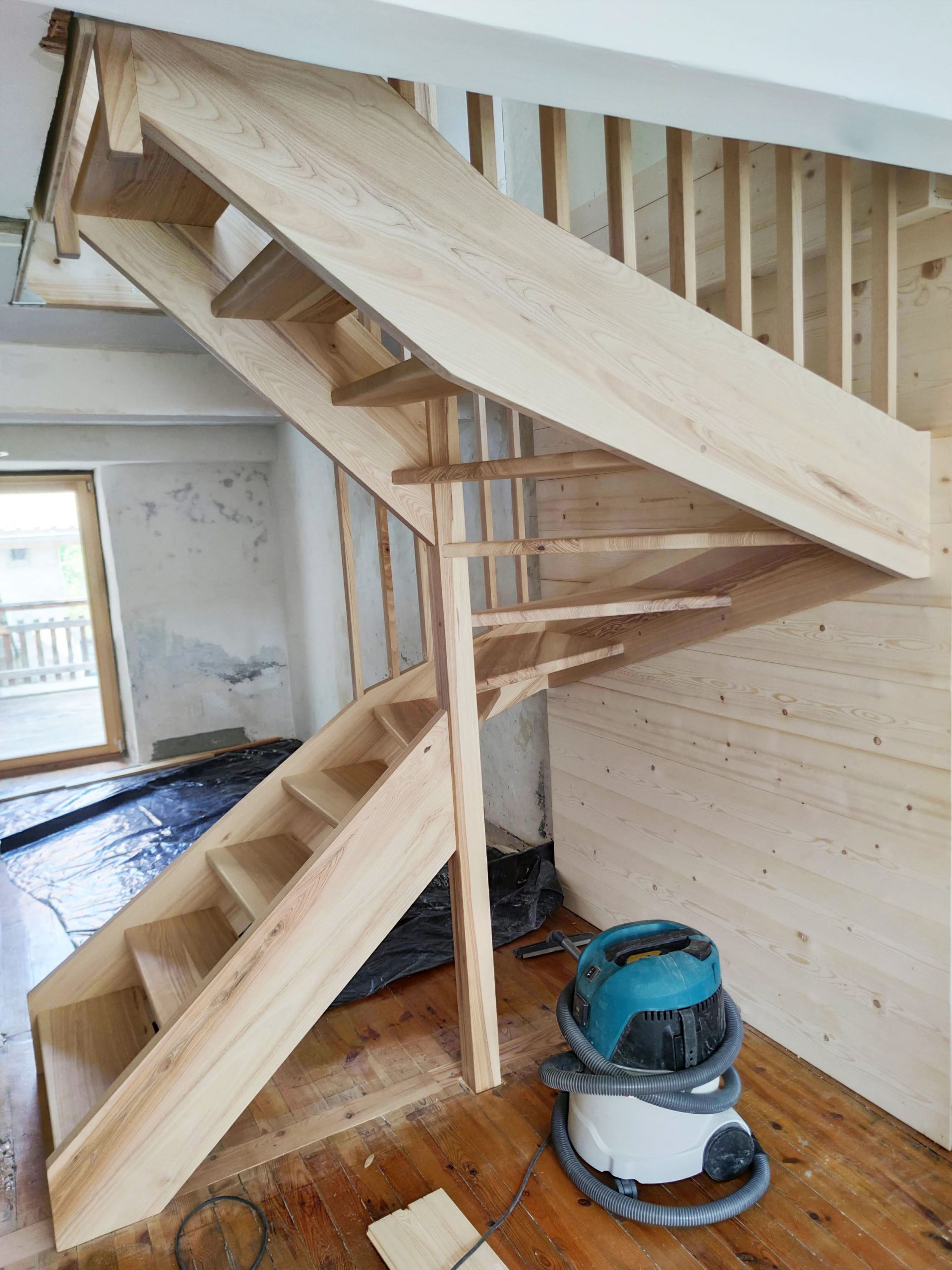 escalier_frêne massif_sans contremarche