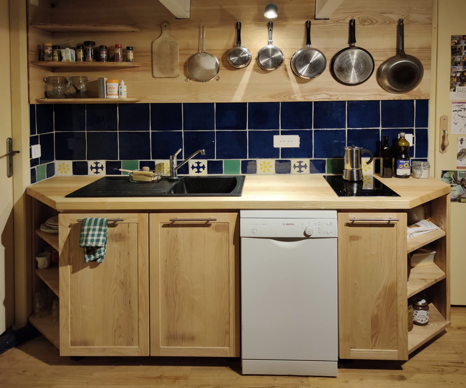 Cuisine dans un studio d’habitation